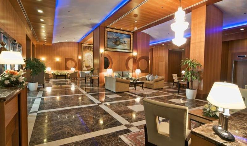 Wiseman Grand Hotel Dauhá Exteriér fotografie Lobby